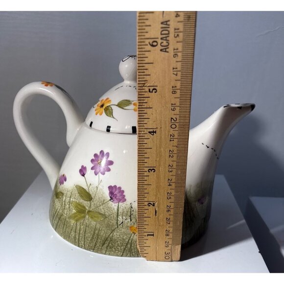 Cheri Lane Ceramic Teapot With Bee & Floral Design - Picture 6 of 9